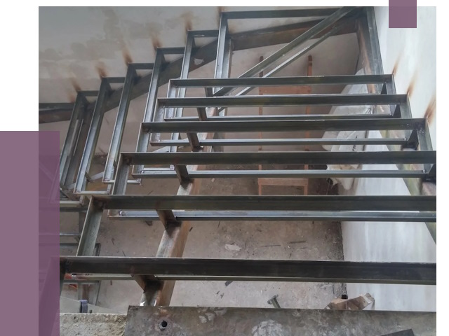 Демонтаж лестниц в Павлове от 4258 руб. 