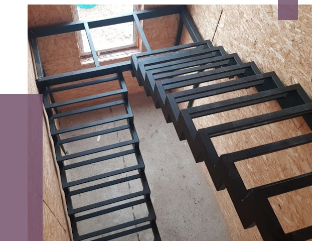 Демонтаж лестниц на металлокаркасе в Павлове от 7299 руб. за м²