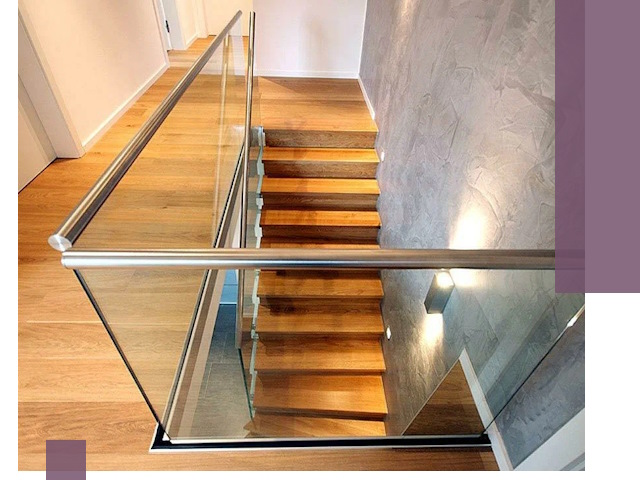 Перила для лестницы в доме — изготовление и монтаж в Павлове