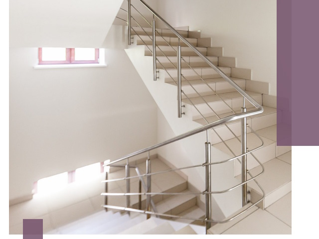 Установка и замена перил в подъезде в Павлове