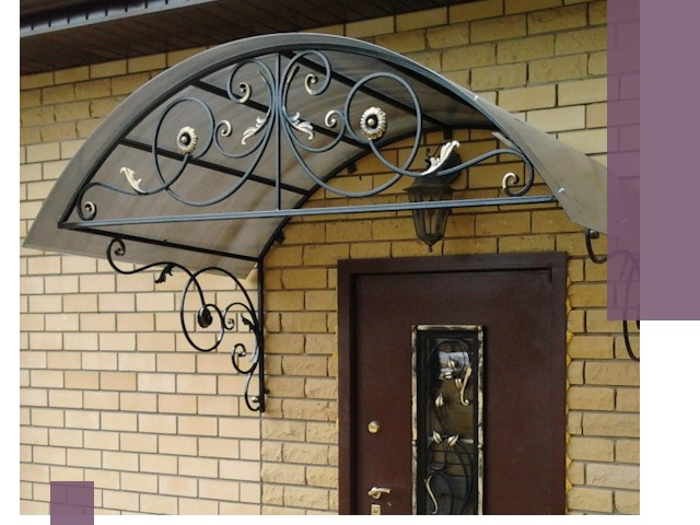 Изготовление козырьков из металла под ключ в Павлове